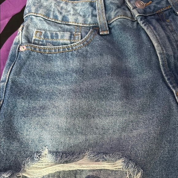 No Boundaries Blue Jean Shorts Distressed High-Waisted - Picture 8 of 9